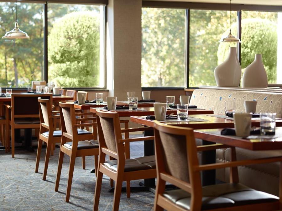 Atlanta Marriott Northwest At Galleria Hotel 3*